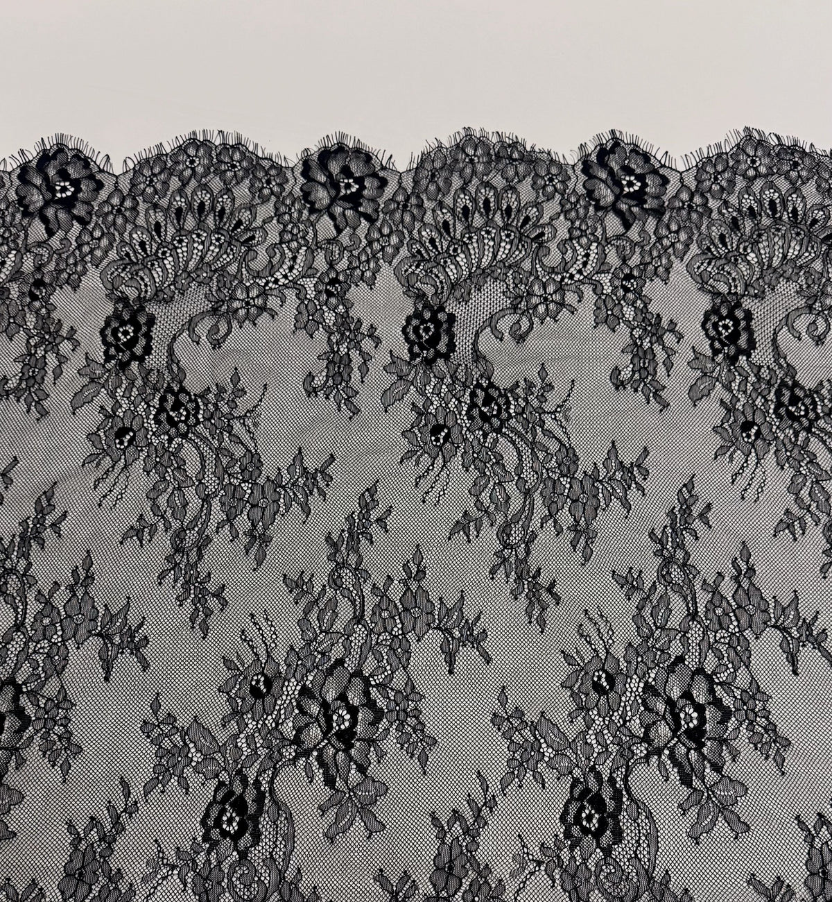 French Chantilly Lace (bordered)