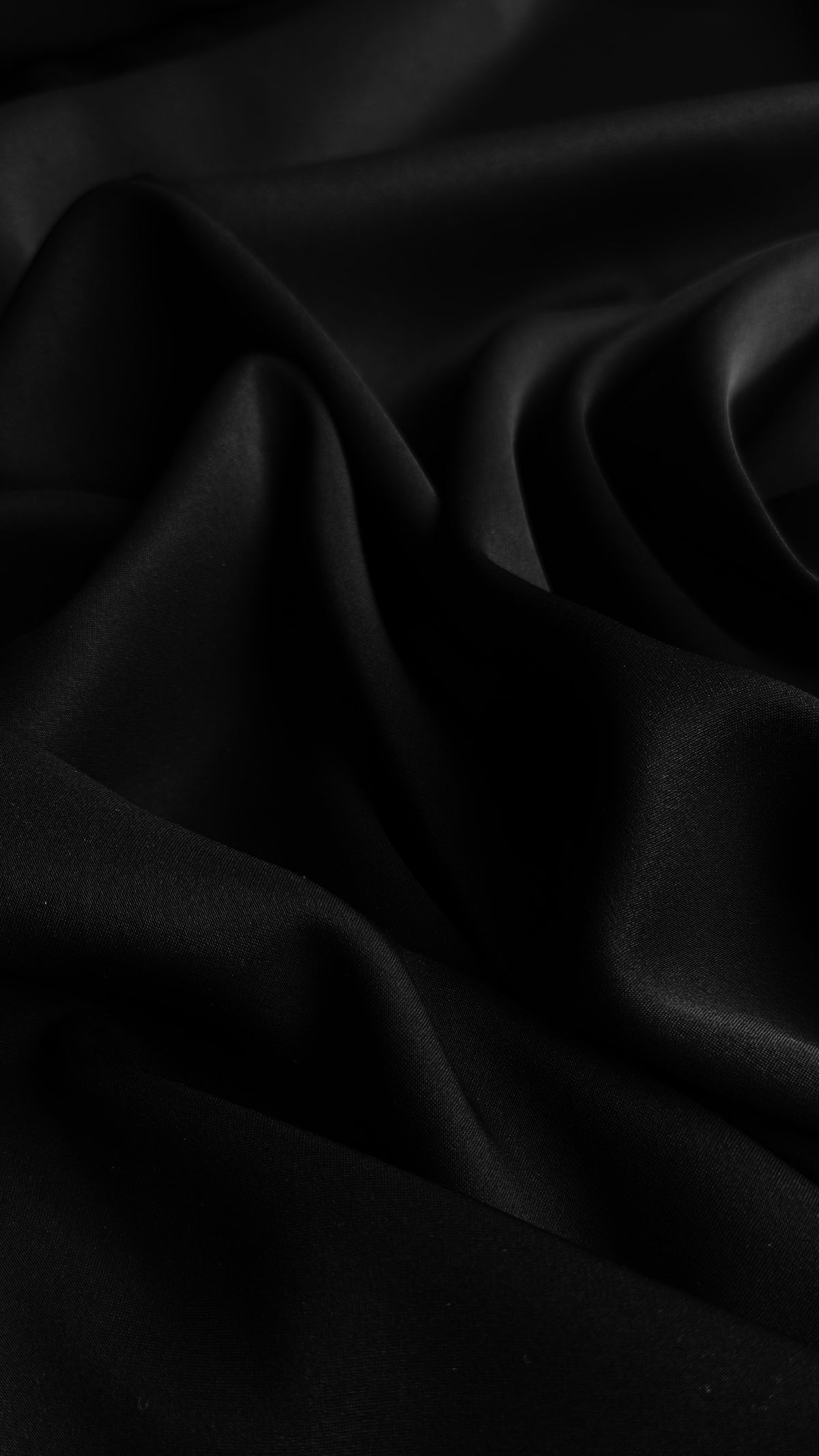 Luxe Armani suiting (Jet black)